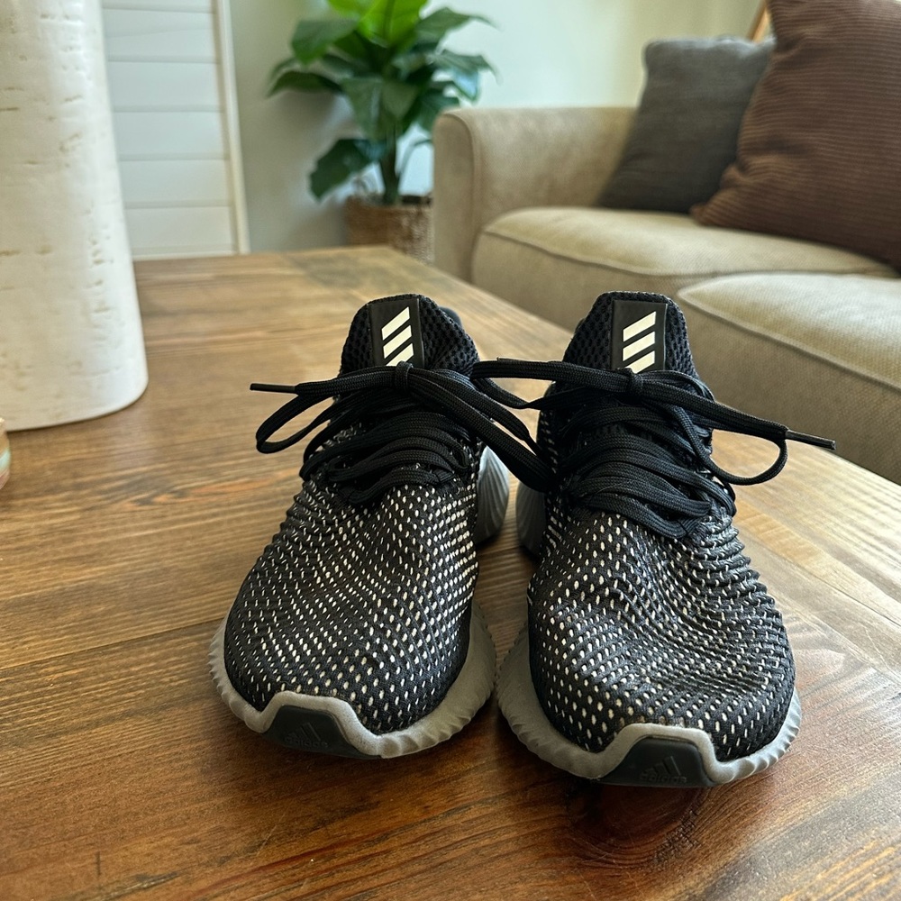 Adidas Alphabounce Sneakers